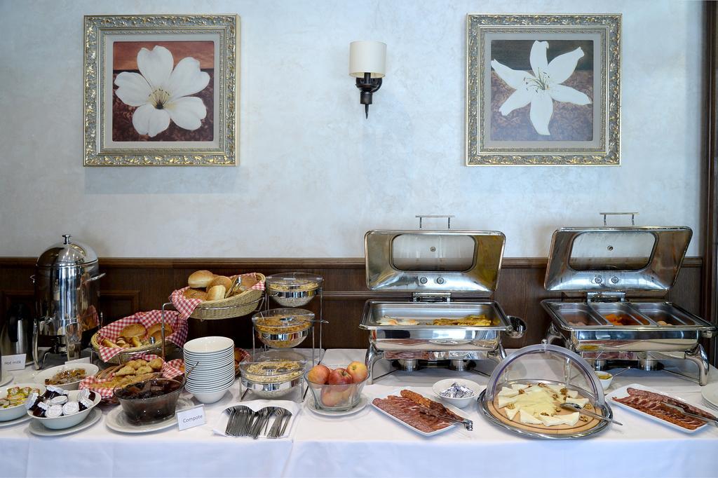 Hotel Majdan Beograd Eksteriør bilde